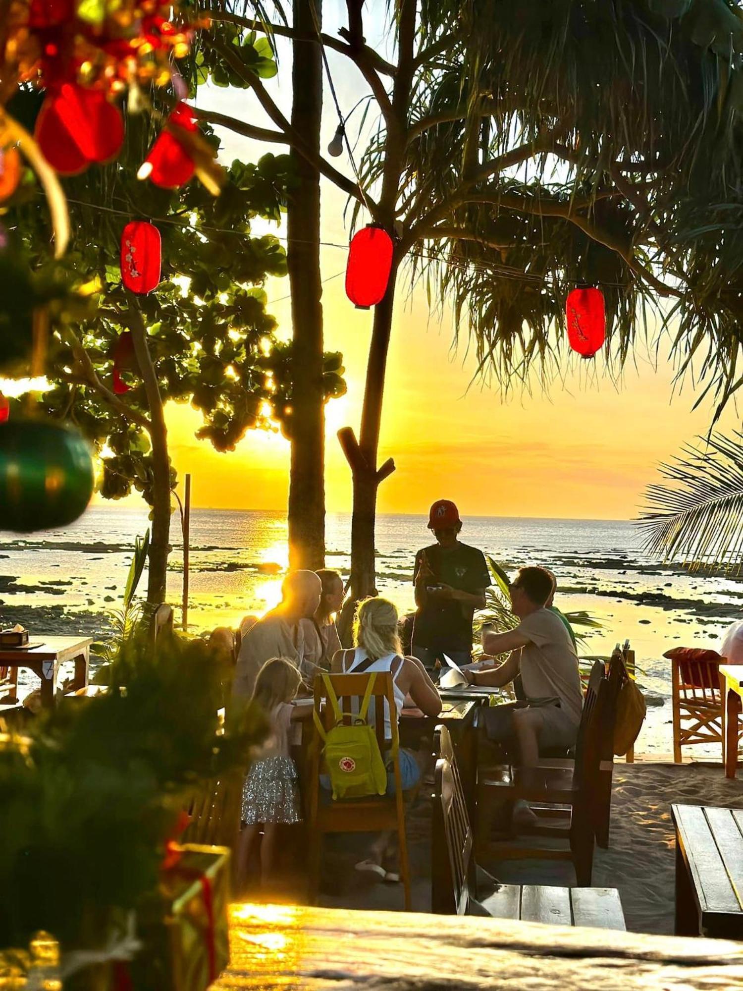 Lanta A&J Klong Khong Beach Ko Lanta Kültér fotó
