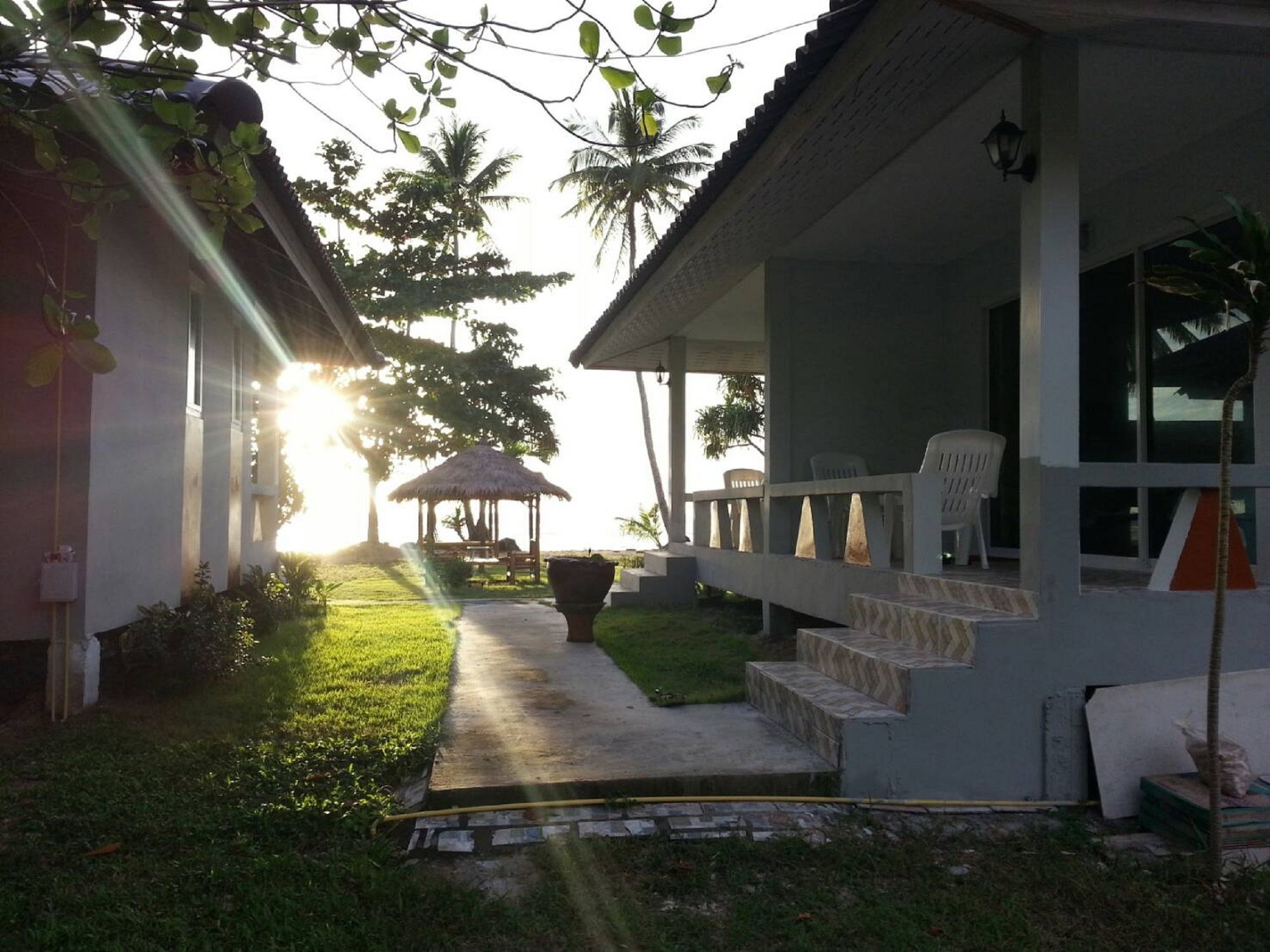 Lanta A&J Klong Khong Beach Ko Lanta Kültér fotó